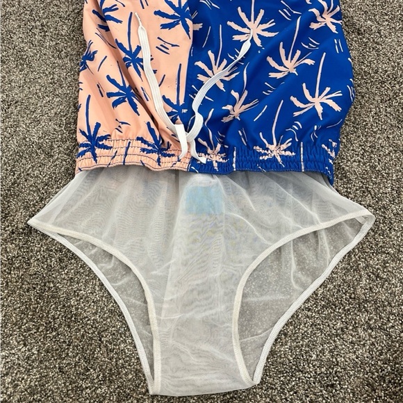 CHUBBIES The Weekend Kings 5.5” Classic Swim Trunks Blue/Pink Palms Mens SMALL - Picture 7 of 9